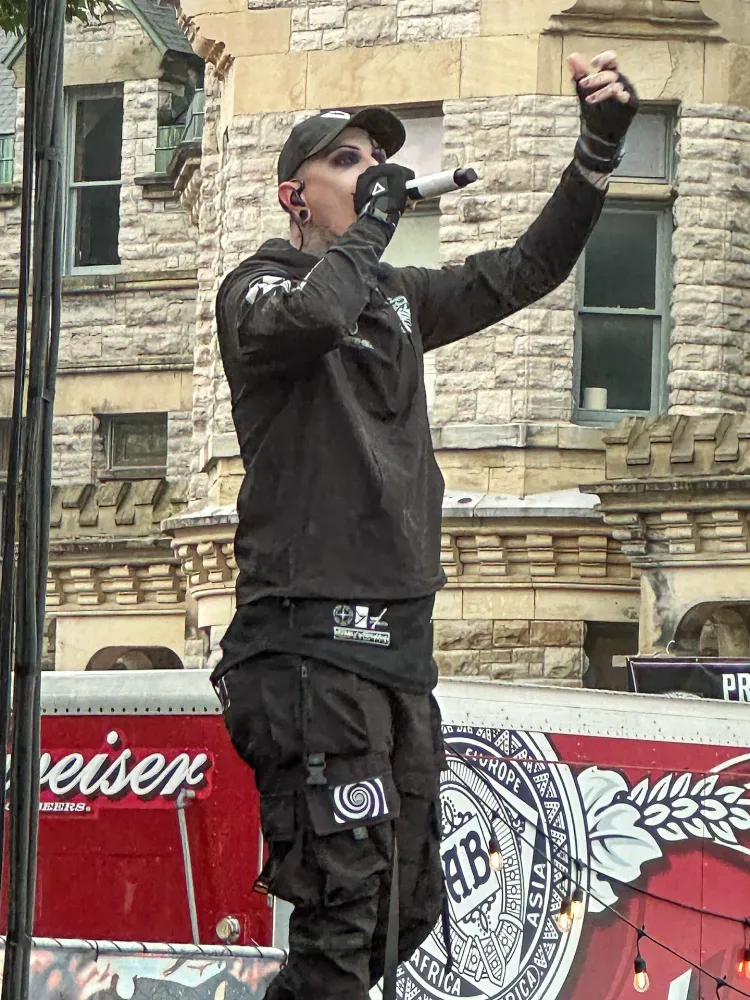 Motionless In White